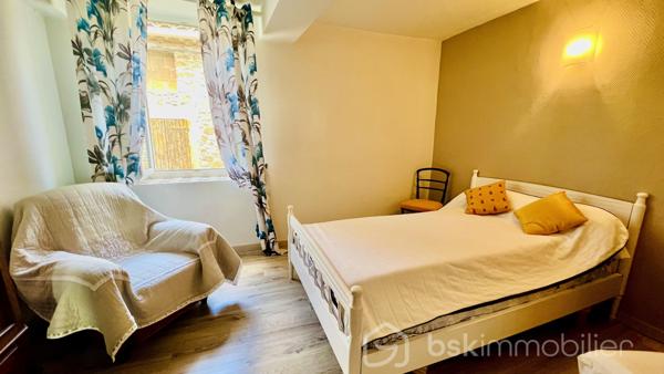 Maison en pierre de 185 m²