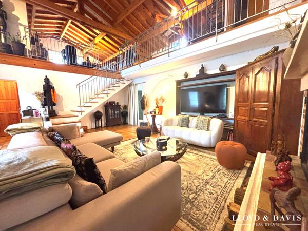 Propriété de charme avec piscine sur terrain 1hectare