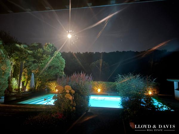 Propriété de charme avec piscine sur terrain 1hectare