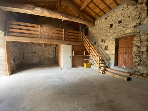 Maison Loubens 6 pièce(s) 197.95 m2 -Réf JADE