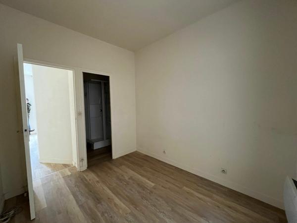 Immeuble à vendre    7 pièces • 105 m2 La Rochelle