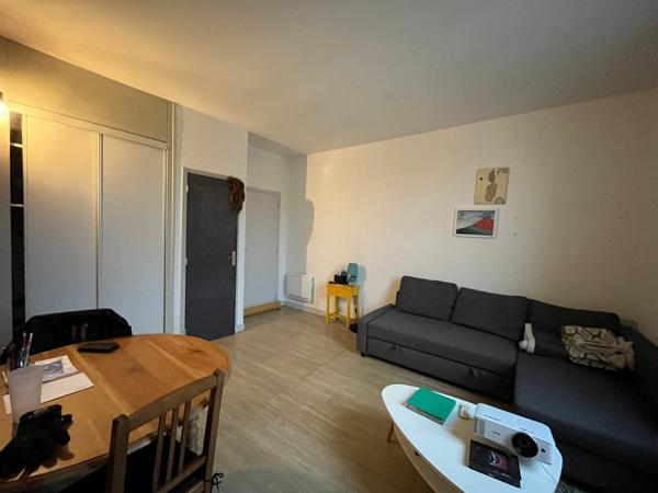 Immeuble à vendre    7 pièces • 105 m2 La Rochelle