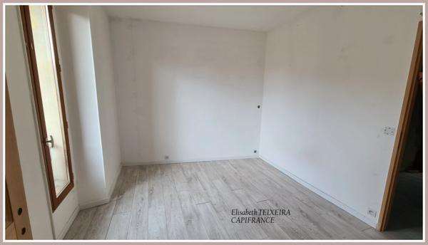 À vendre : Maison 4 pièces - 74 m² - 2 chambres - 1 bureau - cave - 2 Terrasses - COUPVRAY (77)