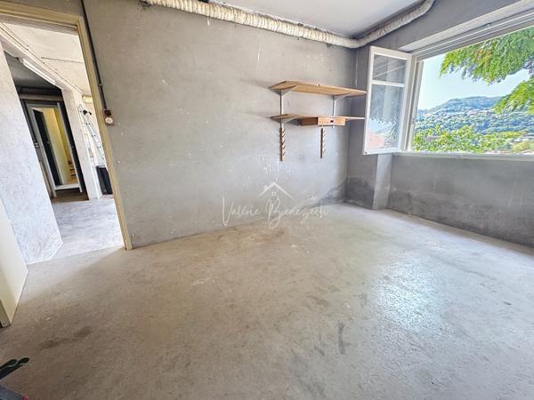 Saint-Affrique (12400) Maison T4 meublée à Saint-Affrique 100 m² hab sur 487m2 terrain