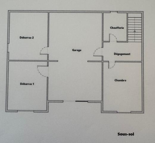 Saint-Affrique (12400) Maison T4 meublée à Saint-Affrique 100 m² hab sur 487m2 terrain