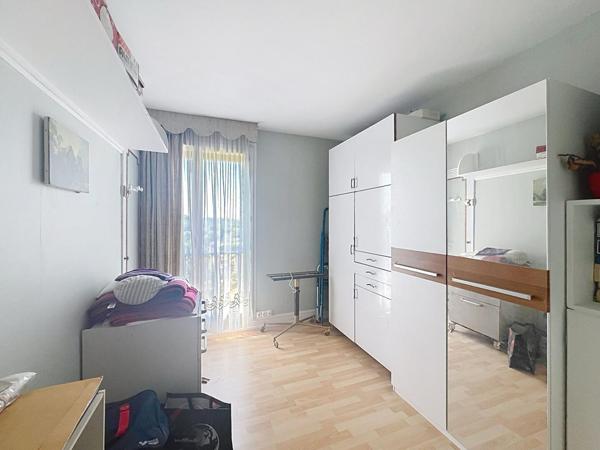 Appartement Chelles 4 pièce(s) 70 m2