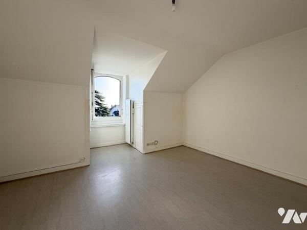 NANTES ST DONATIEN - APPARTEMENT T2 A RENOVER