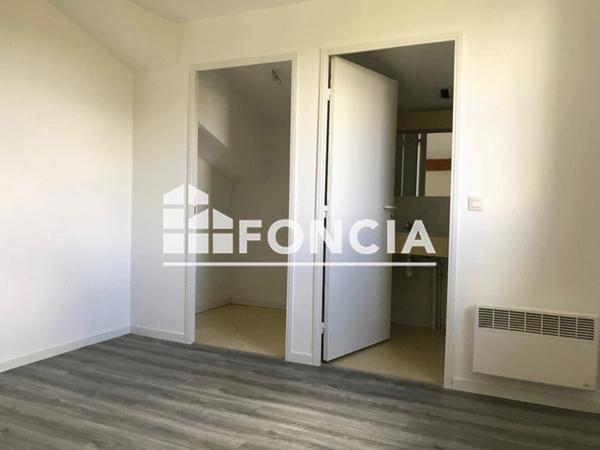 Location Appartement 2 pièces 31.96 m² - 10 RUE DU PIN VERT Pessac 33600
