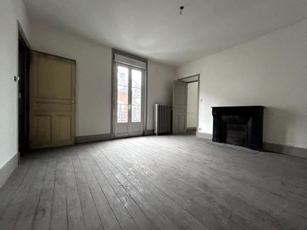 Immeuble 255m² centre Montceau – idéal investisseur