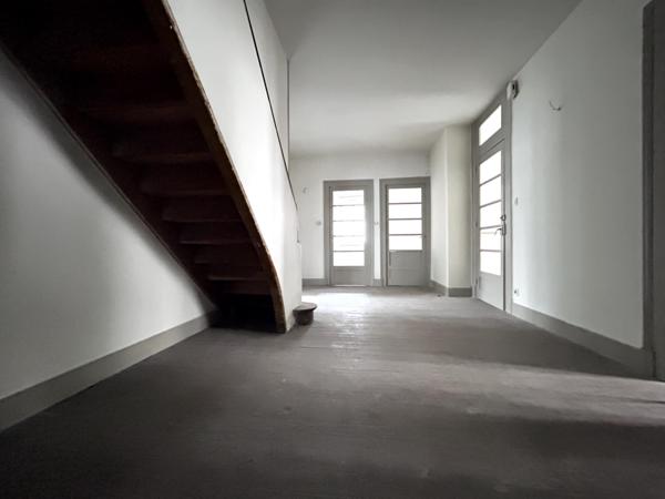 Immeuble 255m² centre Montceau – idéal investisseur