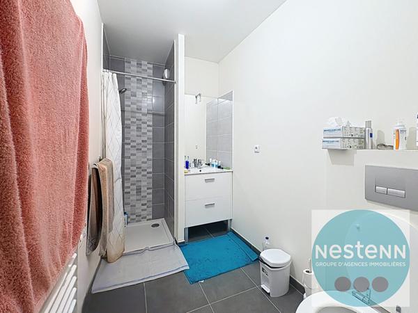 Appartement 2 pièces neuf à vendre à Olivet avec balcon et garage couvert