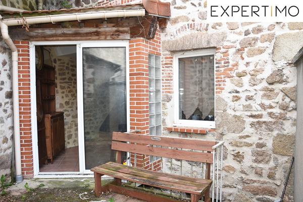 Servant (63560) Maison de Bourg de 66 m²