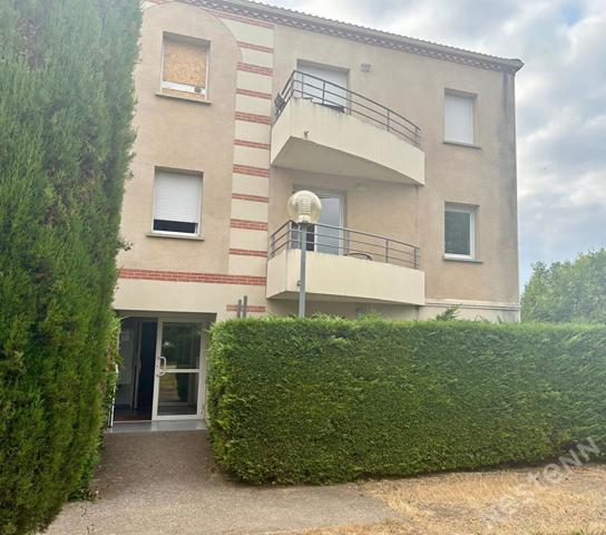 AGEN - Appartement de type 2 meublé avec balcon et place de parking