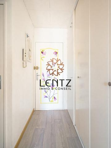 Charmant studio meublé avec loggia à Gréoux-les-Bains