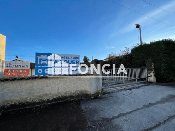 Location Parking - GARAGES 389 FAUBOURG DE LYON Montluel 01120