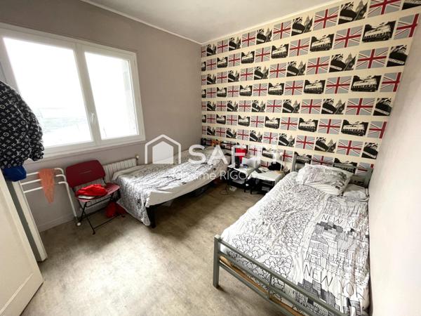 Maison 7 pièces sur propriété équestre de 2.3Ha