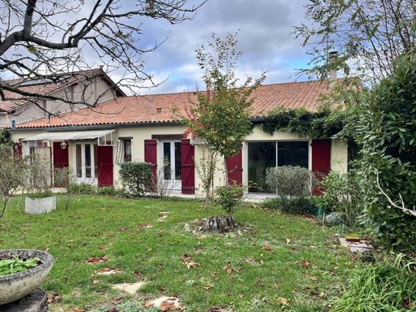 Maison à vendre |  Montpon-Ménestérol |  5 pièces | 140 m²