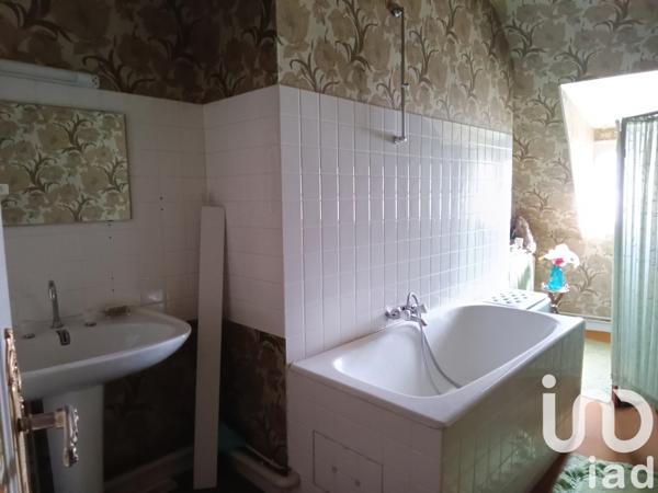 Maison à vendre 2 pièces 77 m² Saint-Amand-Montrond