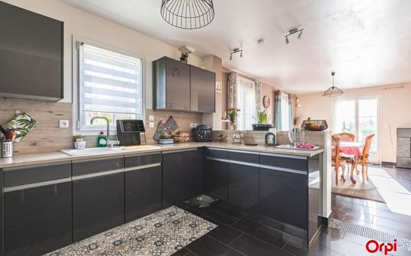 Maison à vendre    5 pièces •  Fère-en-Tardenois