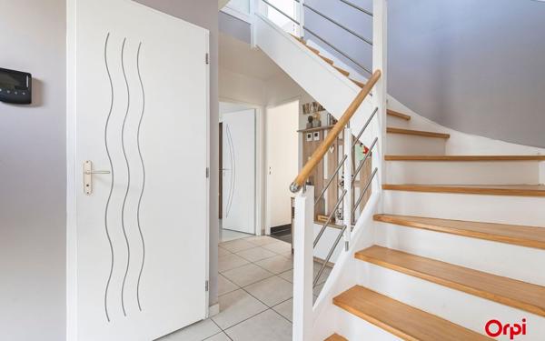 Maison à vendre    5 pièces •  Fère-en-Tardenois