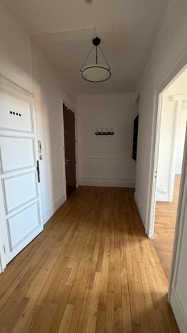 Appartement 4 pièce(s) 3 chambre(s) 123.75 m²