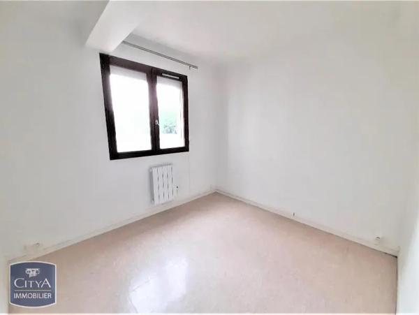 Appartement à louer 4 pièces 76.52m² Lille (59000)