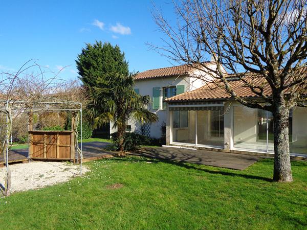 Maison Chauray 5 pièce(s) 123 m2, Chauray 79180