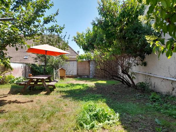 Charmante maison béarnaise avec jardin et garage