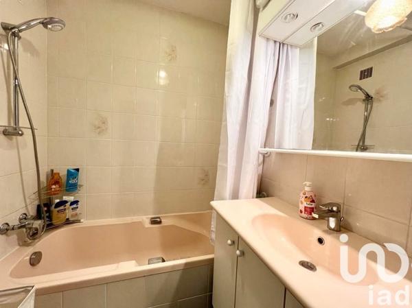 Appartement 5 pièces de 79 m² à Saint-Jacques-de-la-Lande (35136)