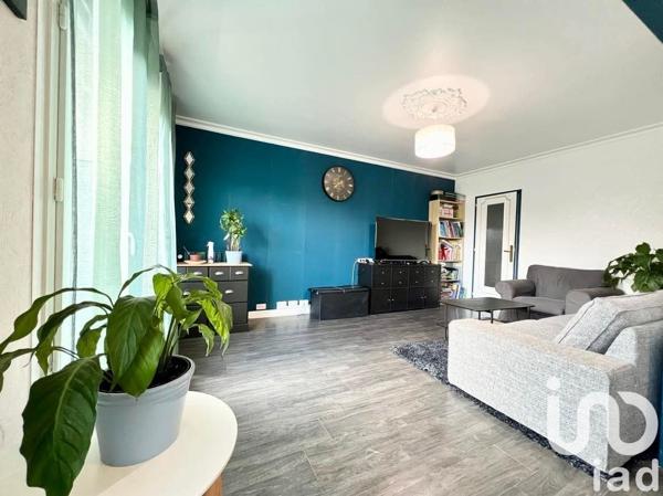 Appartement 5 pièces de 79 m² à Saint-Jacques-de-la-Lande (35136)