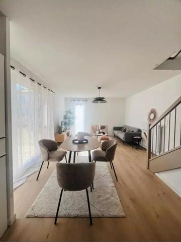 Toulouse (31200) ROSERAIE T5 TRIPLEX TERRASSE ET JARDIN