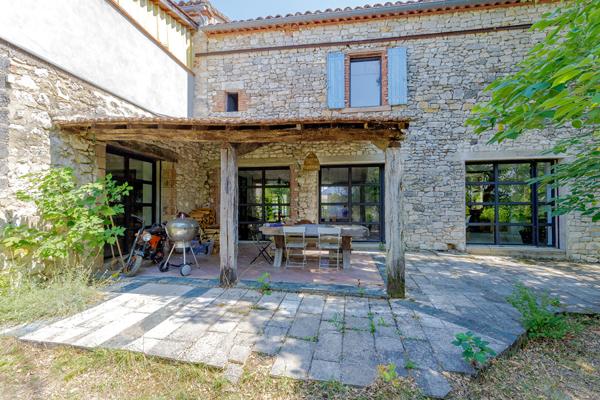 Maison en pierre rénovée - 5 chambres - Piscine - 3 700 m² - à 10 min d'Albi Cagnac les mines