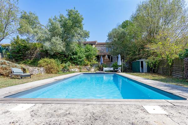 Maison en pierre rénovée - 5 chambres - Piscine - 3 700 m² - à 10 min d'Albi Cagnac les mines