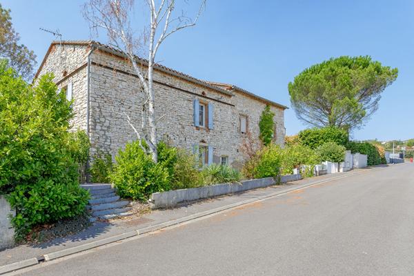 Maison en pierre rénovée - 5 chambres - Piscine - 3 700 m² - à 10 min d'Albi Cagnac les mines