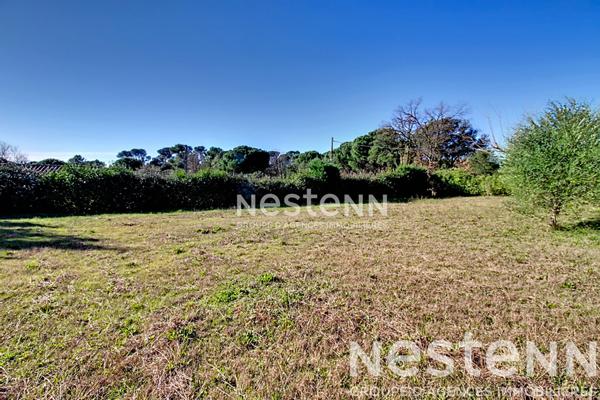 Maison Vidauban 4 pièces 100 m2- Terrain 1718m2- Garage 41m2