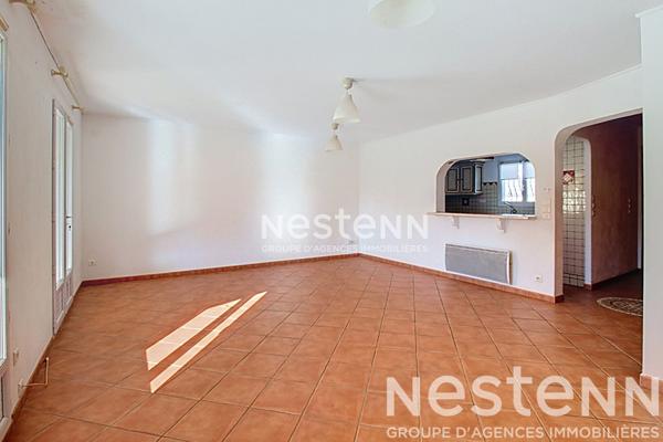 Maison Vidauban 4 pièces 100 m2- Terrain 1718m2- Garage 41m2