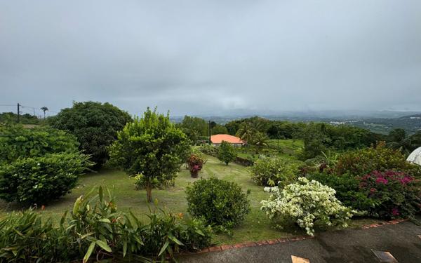 Maison à vendre    4 pièces •  Le Lamentin