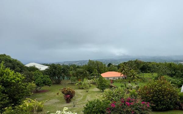 Maison à vendre    4 pièces •  Le Lamentin