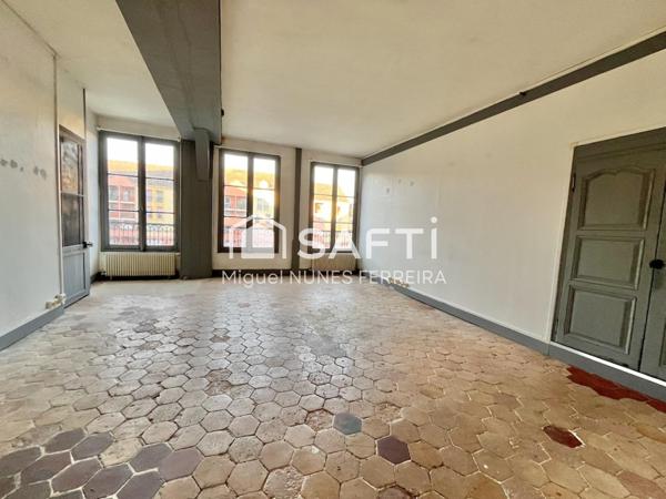 Grand appartement 2 chambres possibilité 3