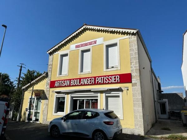 Local commercial Rochefort 166 m2