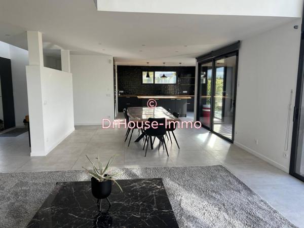 Maison à vendre 8 pièces de 225 m²