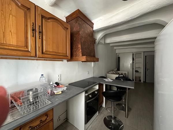 A VENDRE 13400 AUBAGNE APPARTEMENT TYPE 2 de 33 M²
