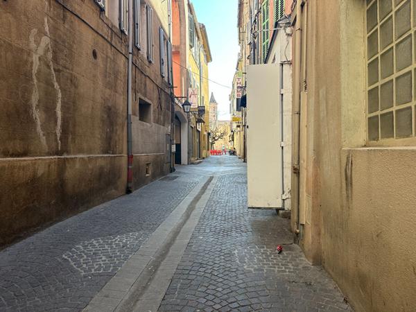 A VENDRE 13400 AUBAGNE APPARTEMENT TYPE 2 de 33 M²