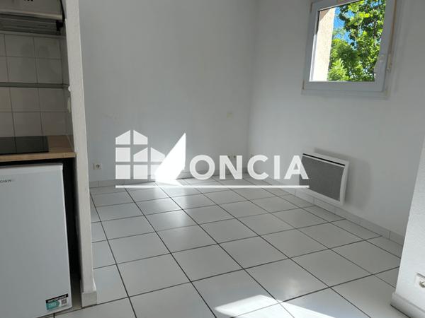 Location Studio 22.77 m² - 134 BLD NUNGESSER ET COLI Perpignan 66000
