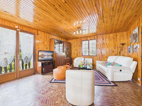 Vivre au calme : charmante maison avec grand terrain