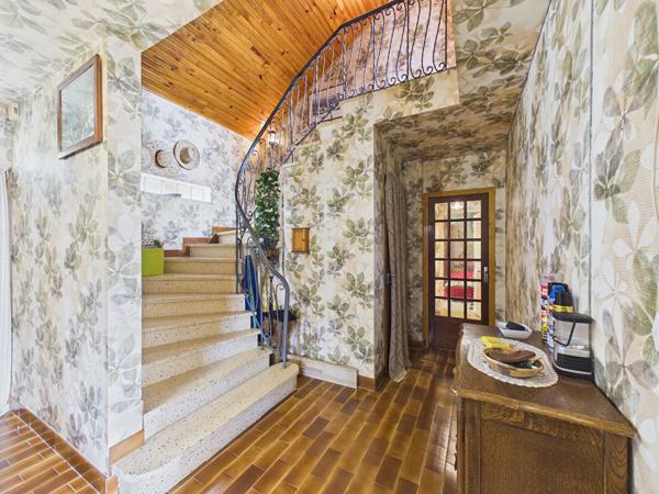 Vivre au calme : charmante maison avec grand terrain