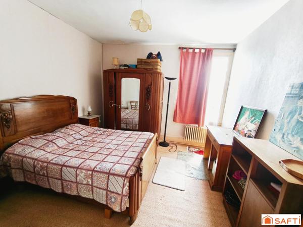 Maison 127 m² - habitable de plain-pied - jardin.