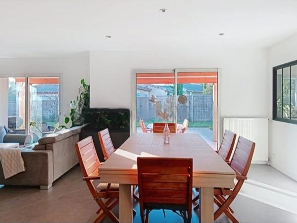 MAISON T6 155M2 - 31150 GRATENTOUR