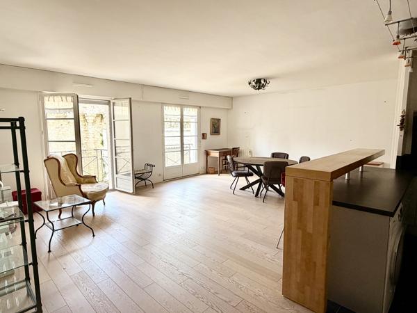 Appartement à vendre – Hyper centre de Vannes – Vue imprenable sur les remparts