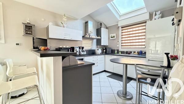 Maison à vendre 5 pièces 118 m² Saint-Jean-Bonnefonds